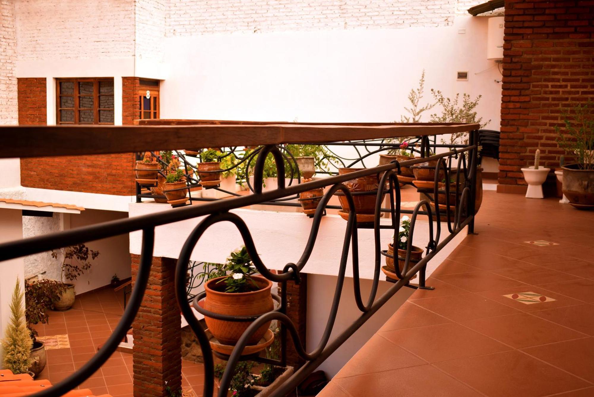 Casa San Martin Suites Cochabamba Exterior photo